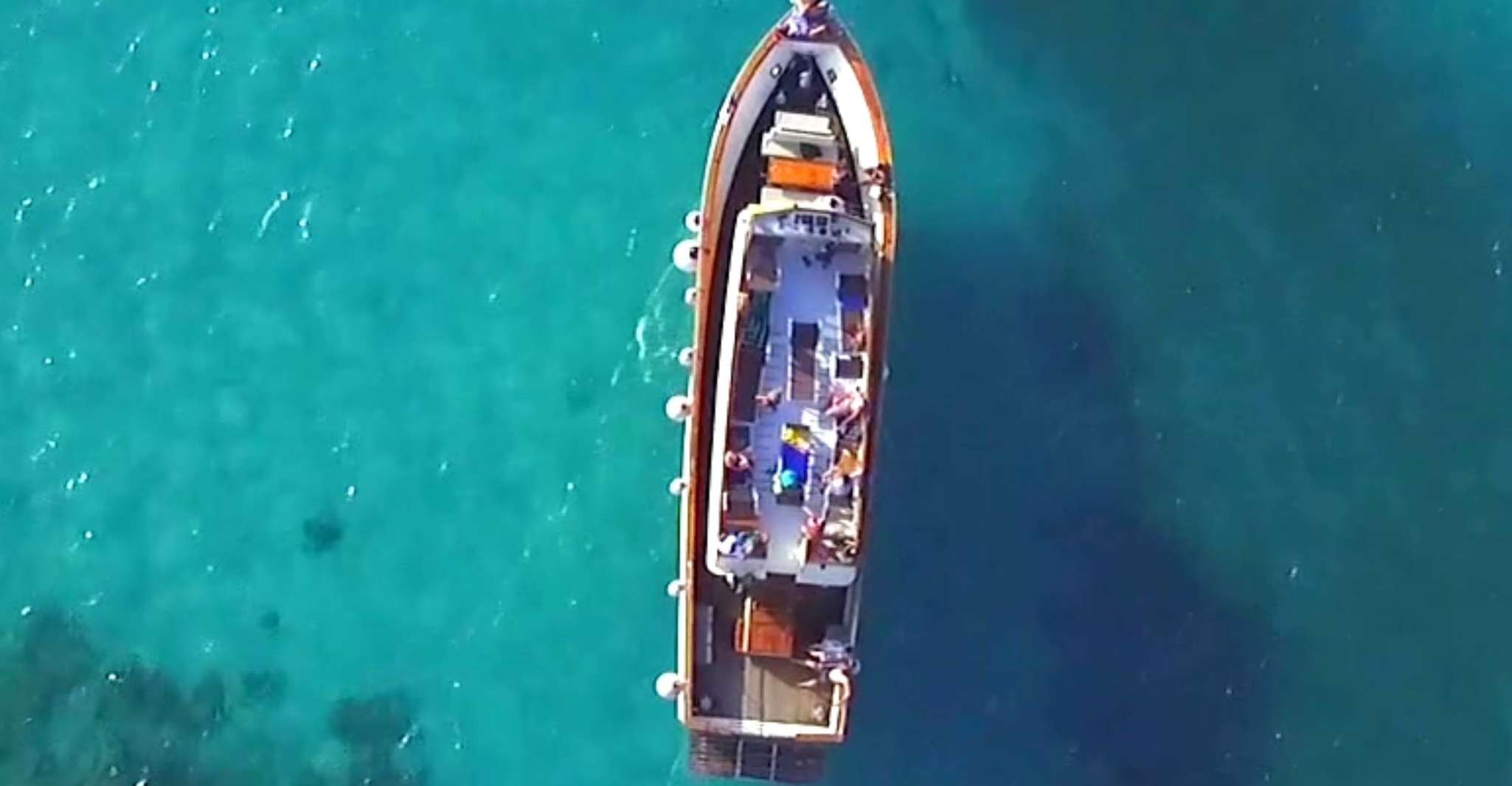 Forio, Ischia Island Boat Tour con pranzo e nuoto locali - Hizvo