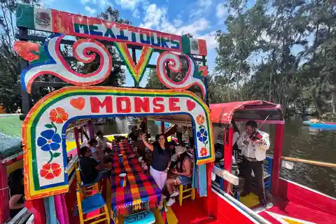 Viagem a Xochimilco e Coyoacan Colonial