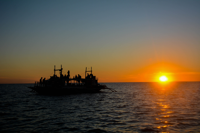 Boracay: cruise bij zonsondergang met wateractiviteiten