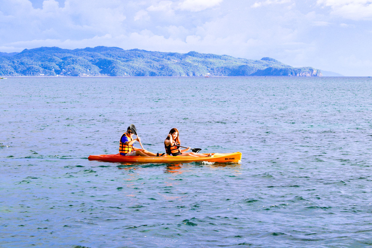 Boracay: Sunset Cruise with Water Activities