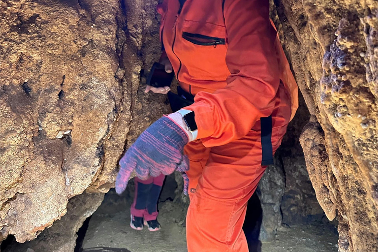 Guilin: Half Day Yanzi Cave Exploration Tour Guilin: Yanzi Cave Exploration Tour with Transfer