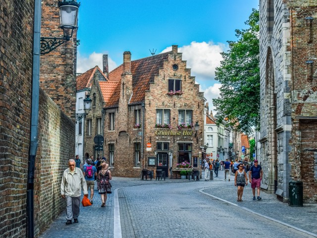 Visit Bruges Escape Tour - Self-Guided Citygame in Bruges