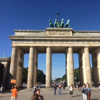 Berlin: Private Walking Tour with a Local Guide