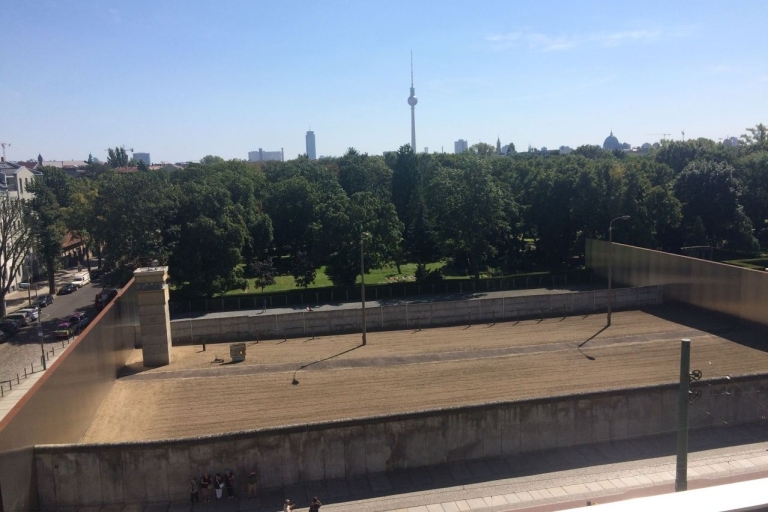 Berlín: tour privado a pie con guía localBerlín: tour privado a pie