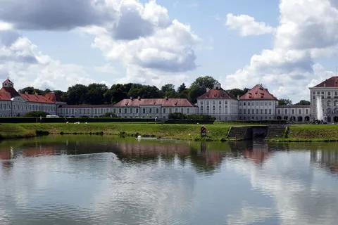 Nymphenburg Tour mit öffentlichen Verkehrsmitteln