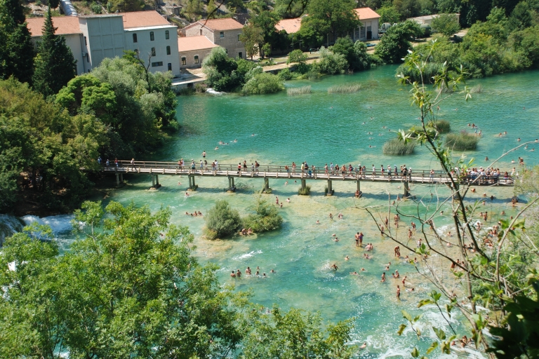 Van Split: dagtrip Krka-watervallen met wijnproeverij