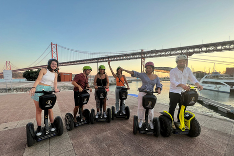 Lissabon: Segway tour langs de rivier met gidsPrivé Segwaytour van 2 uur met een gids