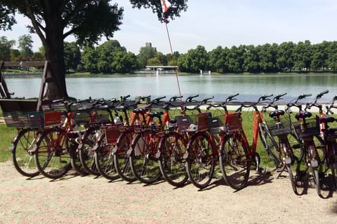 Cologne: Guided E-Bike Riviera Tour Along the Rhine