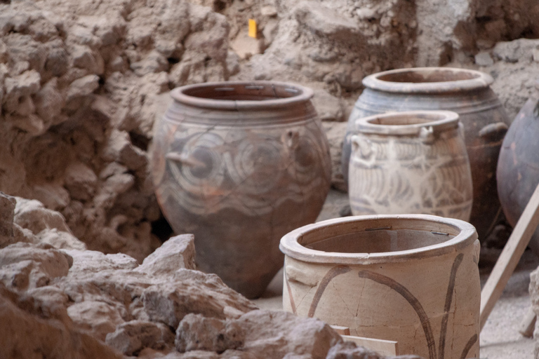 Santorini: Bilet do Akrotiri z opcjonalnymi audioprzewodnikamiBilet wstępu do stanowiska archeologicznego Akrotiri i 1 audioprzewodnik z przewodnikiem