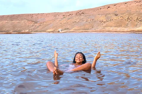 Sal Island: Private Shark Watching & Floating Experience