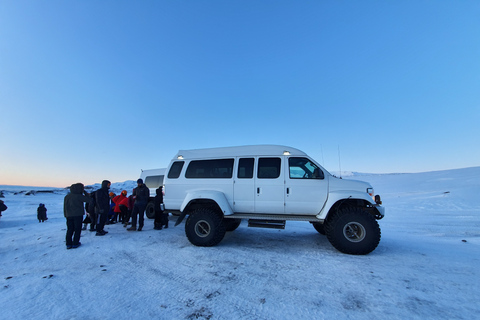 Grotta blu e costa sud: tour di 2 giorni da Reykjavík