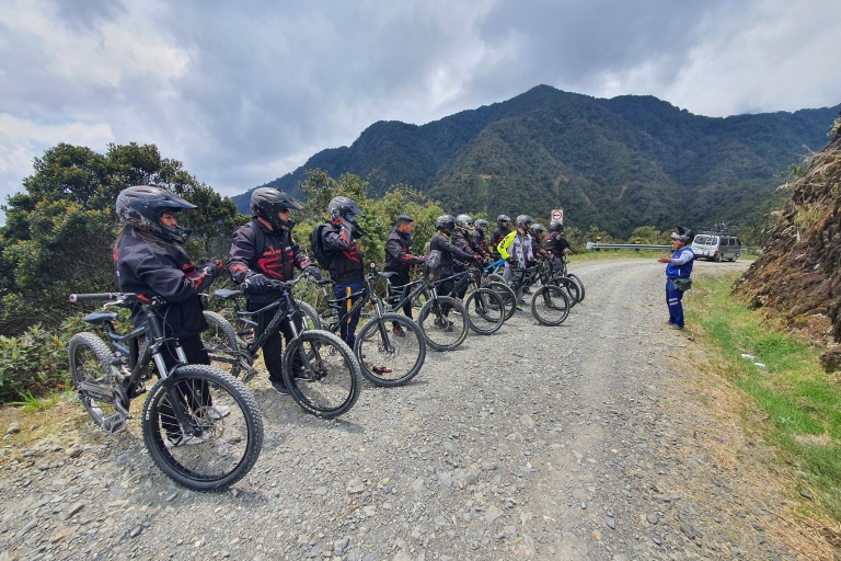 From La Paz: 5-Day Death Road & Uyuni Salt Flats Bike Tour From La Paz: Death Road by bike & Uyuni Salt Flats – 5 Day