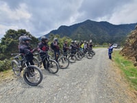 Von La Paz, 3-Tages-Radfahren Death Road & Uyuni Salt Flats Tour - Hizvo