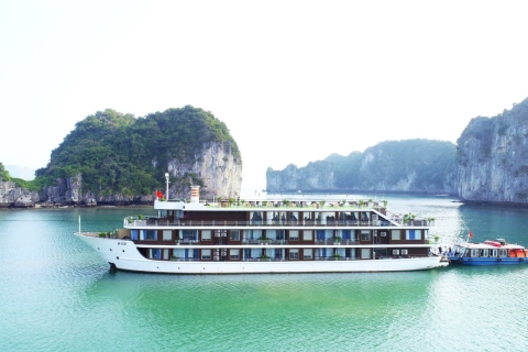 Bahía de Halong: crucero de lujo de 2 días con balcón privado y cuevaCrucero de lujo de 2 días por la bahía de Halong con balcón privado
