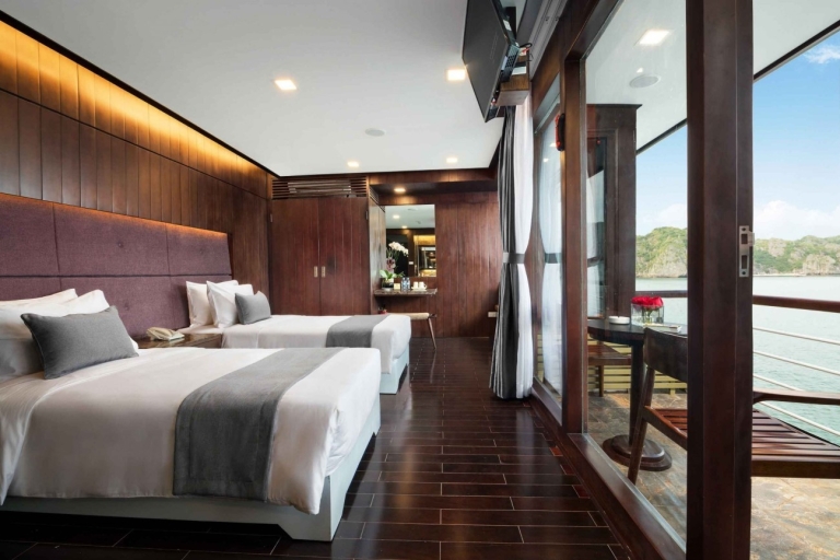 Halong Bay: 2-Day Luxury Cruise with Private Balcony & Cave 2-Day Halong Bay Luxury Cruise With Private Balcony