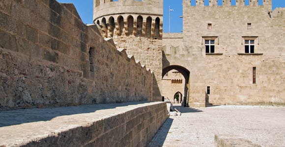 Rhodes: Palace of the Grand Master Ticket & Rhodes SG audio tour