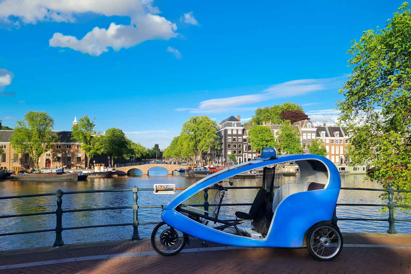 Amsterdam: Tour Privato in Risciò tra Storia e Cultura