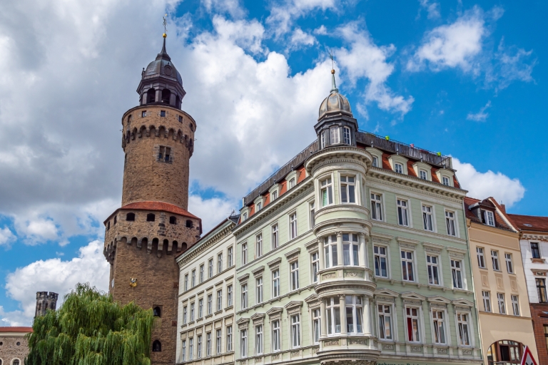 Görlitz: Recorrido autoguiado de la búsqueda del tesoroCaja de la búsqueda del tesoro con envío incluido en Alemania