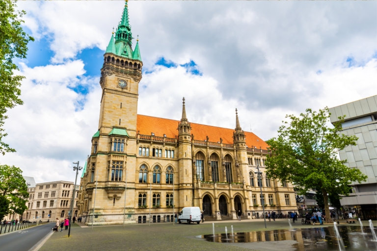 Braunschweig: Excursión autoguiada a pie en busca del tesoroincluido envío dentro de Alemania