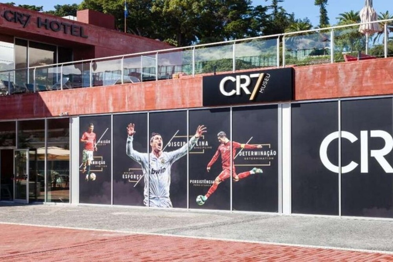 Funchal: wycieczka z przewodnikiem przez Tuk Tuk i wejście do muzeum CR7