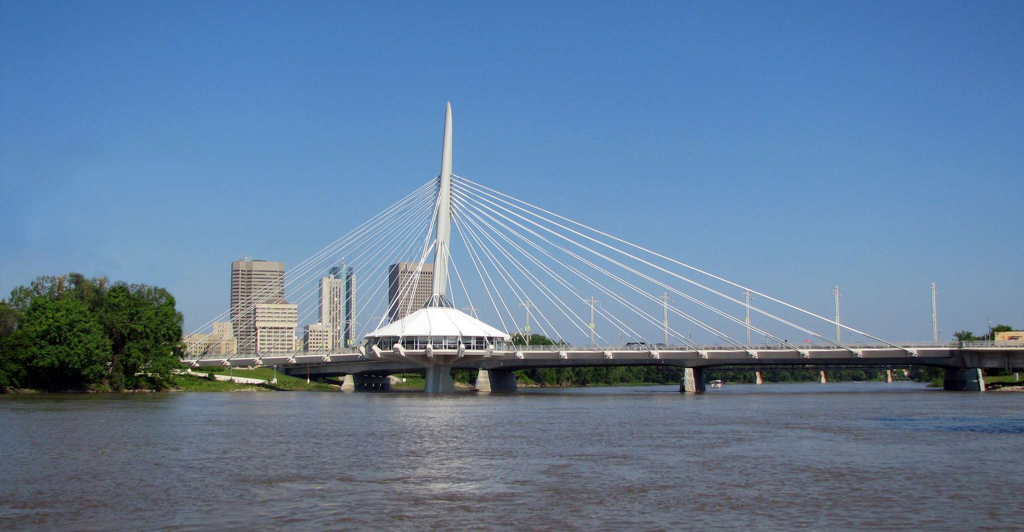 Passeggiata nel centro di Winnipeg con 4 unico smartphone Audio Tours - Hizvo