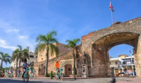 Santo Domingo, Ciudad Colonial Neighborhood Guided Bike Tour - Housity
