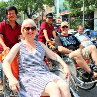 Private Ho Chi Minh Discovery on the Cyclo Experience