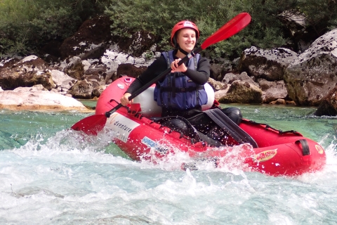 Bovec : Kayak en eau vive sur la rivière Soča / Petits groupesBovec : Kayak sur la rivière Soča