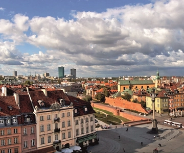 Warsaw: Private 3-Hour Sightseeing Tour by Car with Pickup