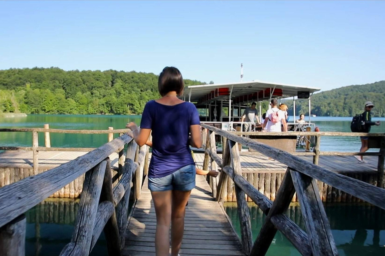 Depuis Split : Excursion d&#039;une journée aux lacs de PlitviceDepuis Split : excursion d&#039;une journée aux lacs de Plitvice