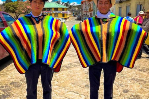 Quito Historic Center: Poncho Museum & Finger Painting Workshop & Souvenir Quito's Historic Center: Poncho Museum, Finger Painting Workshop, and Souvenir