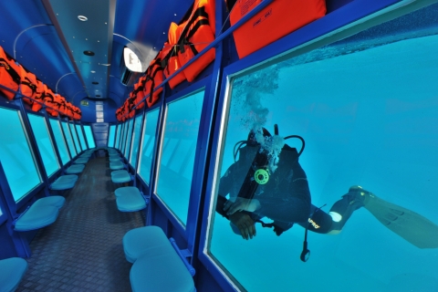 Rhodes Town: Yellow Submarine Cruise with Underwater Views