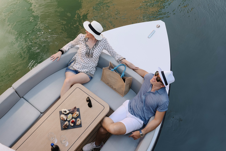 Venice: Hidden Canals on Electric Boat Private Group