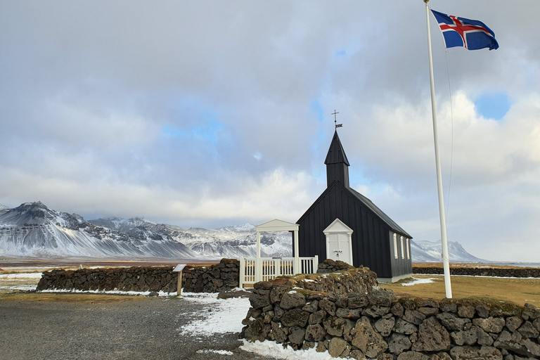 Reykjavik: excursão de 2 dias pelo oeste com Snæfellsnes e Silver CircleExcursão de 2 dias com cavernas de lava em Viðgelmir