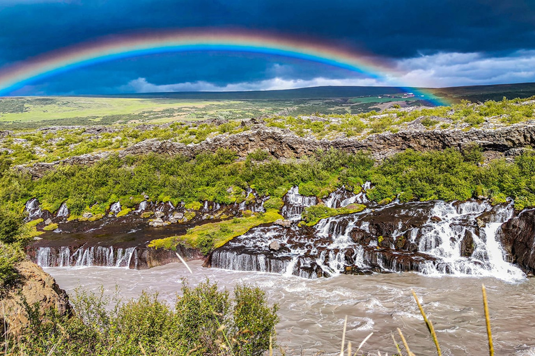 Reykjavik: tour ovest di 2 giorni con Snæfellsnes e Silver CircleTour di 2 giorni con lava speleologia a Viðgelmir