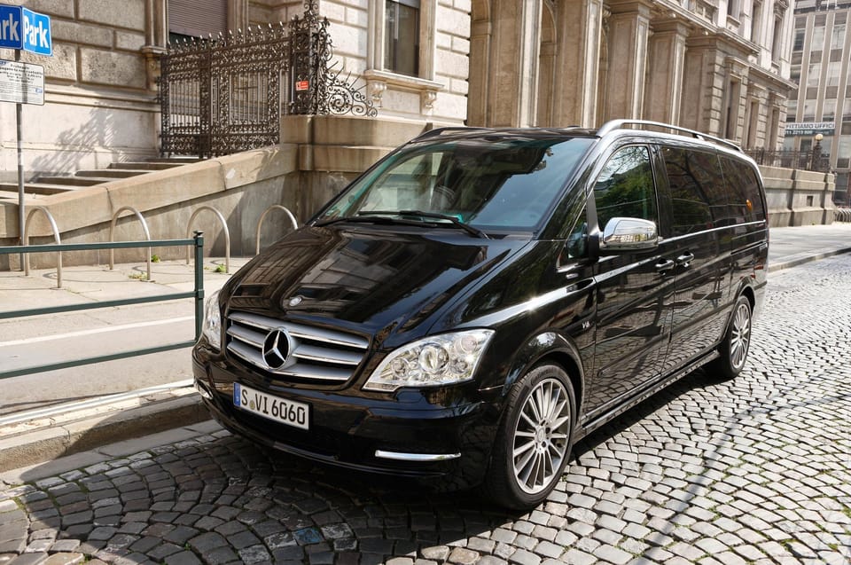 San Francisco: One Way Private Airport Transfer Service image 3