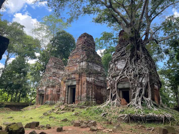 Full-Day Tour: Phnom Kulen Waterfall, Koh Ker & Beng Mealea