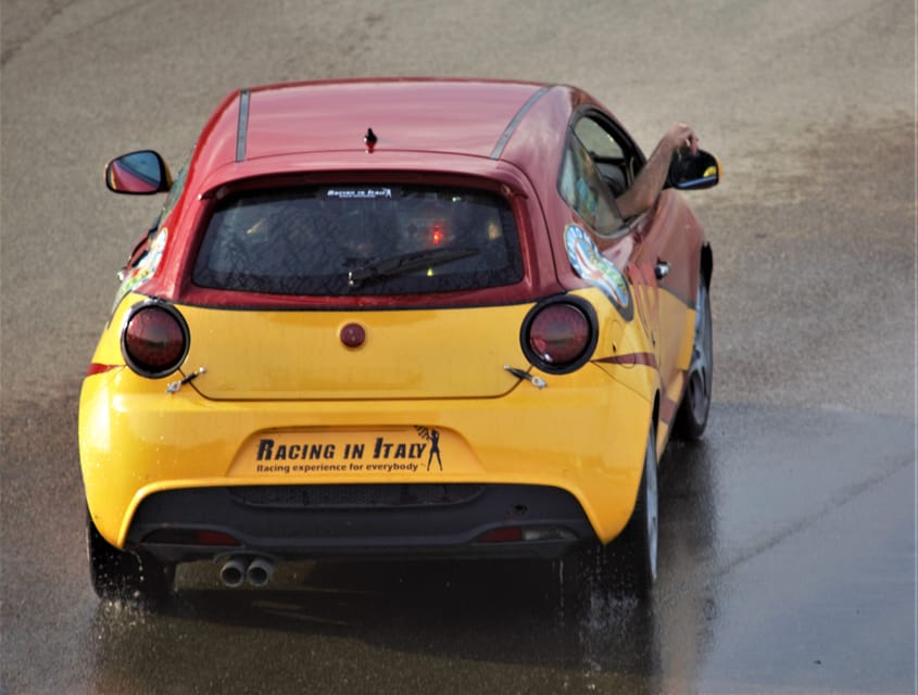 Milan: Alfa MiTo Touring Race Car Drive with Lesson