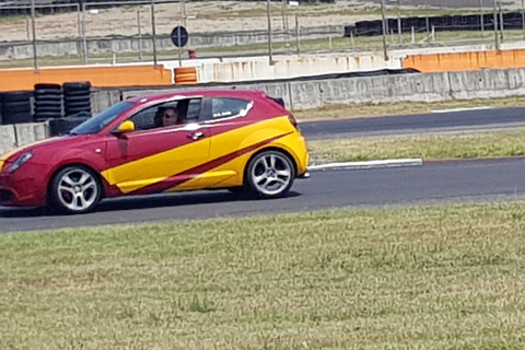 Milan: Alfa MiTo Touring Race Car Drive with Lesson