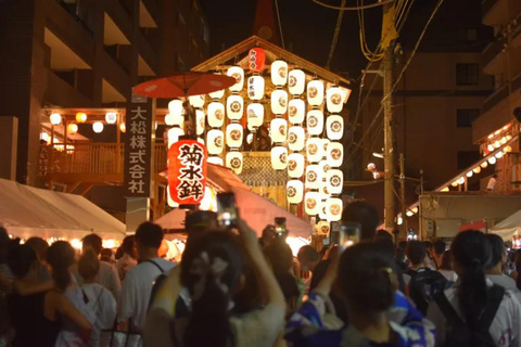 Kyoto: Gion Festival Evening Walking Tour with English Guide