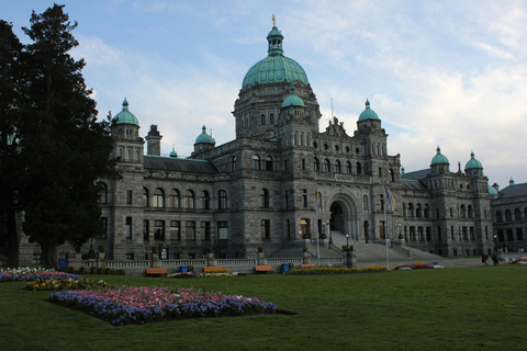 Vancouver: Victoria and Butchart Gardens Day Trip