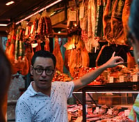Barcelona, Tapas Walking Tour mit Essen, Wein und Geschichte - Hizvo