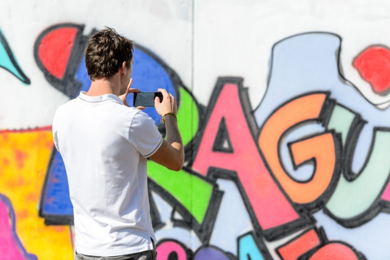 Praag: privé-graffitiworkshop met kunstenaar SanyPraag: privé graffitiwerkschip met kunstenaar Sany