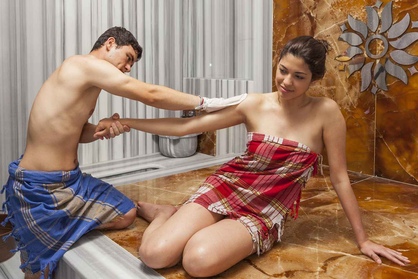 Kemer/Belek/Lara: Turkish Bath & Massage with Hotel Transfer