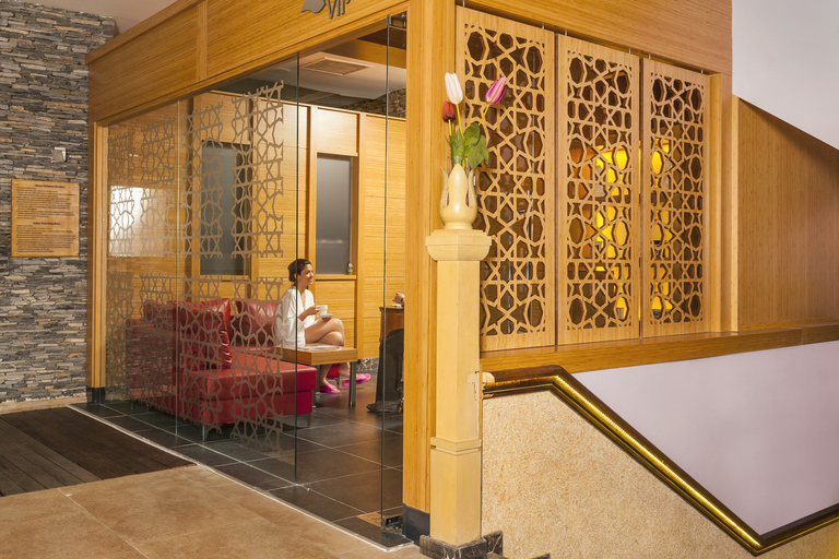 Kemer/Belek/Lara: Turks bad en massage met hoteltransferOphalen van Kemer, Kiriş, Çamyuva, Beldibi en Goynuk