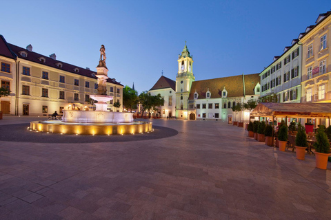 Bratislava: Guided Walking Tour at Night with Old Town Winter Season