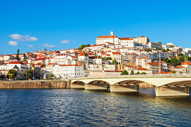 Desde Oporto: tour privado de Aveiro y CoimbraDesde Oporto: tour privado de Aveiro y Coimbra con traslado