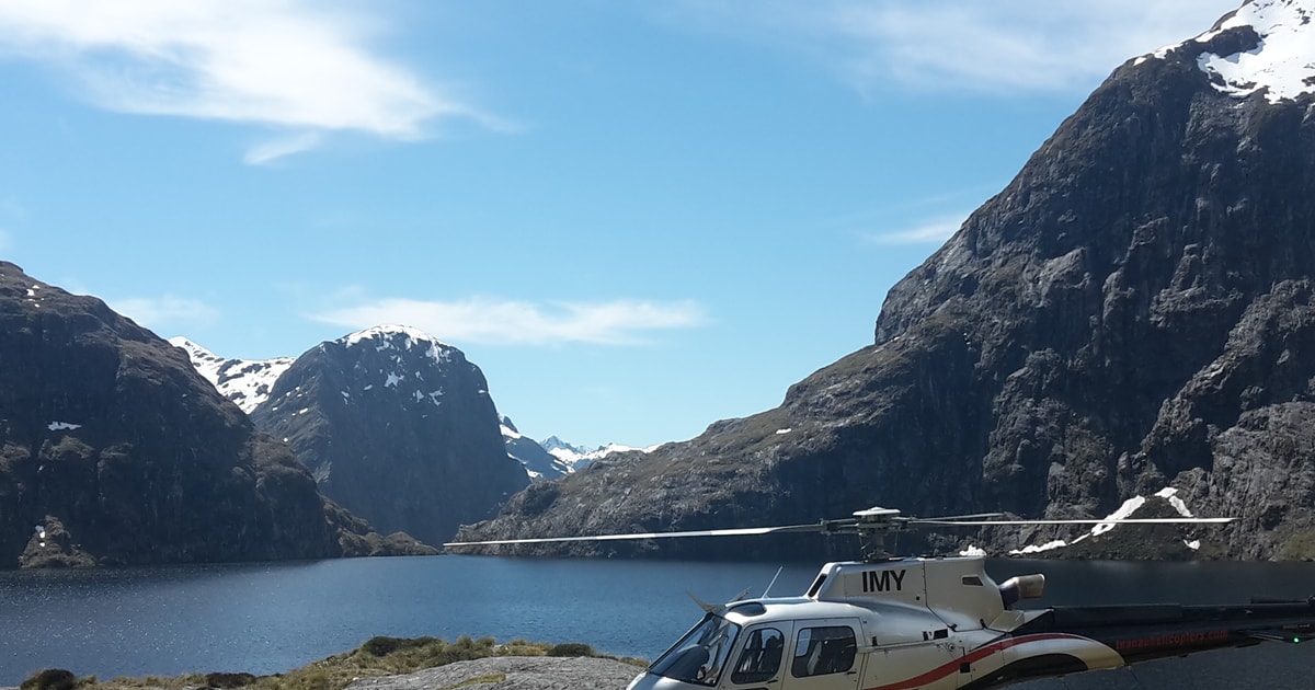 Te Anau: Lot Helikopterem Nad Wodospadem Sutherland | GetYourGuide