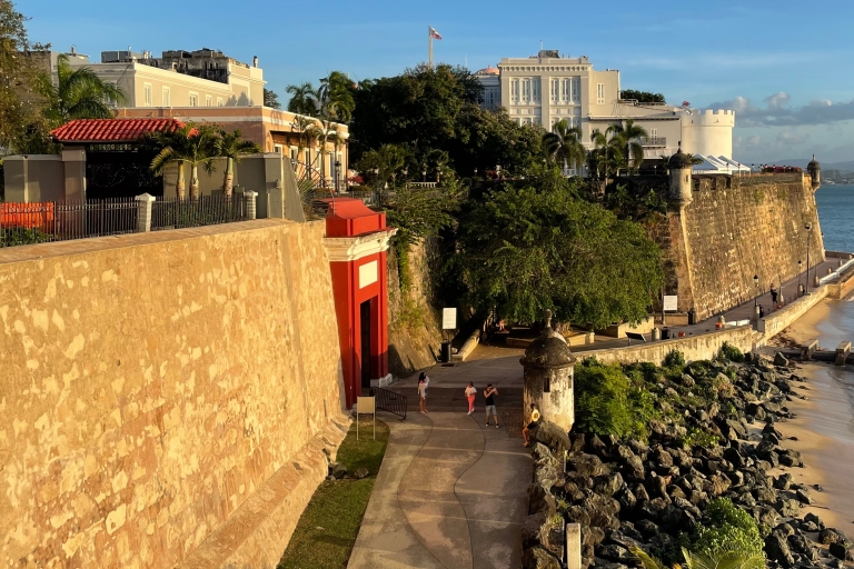 San Juan: El Morro Fort en wandeltocht door de oude stadSan Juan: wandeltocht door de oude stad met bezoek aan Fort Morro