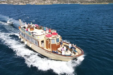 Archipelago La Maddalena boat tour